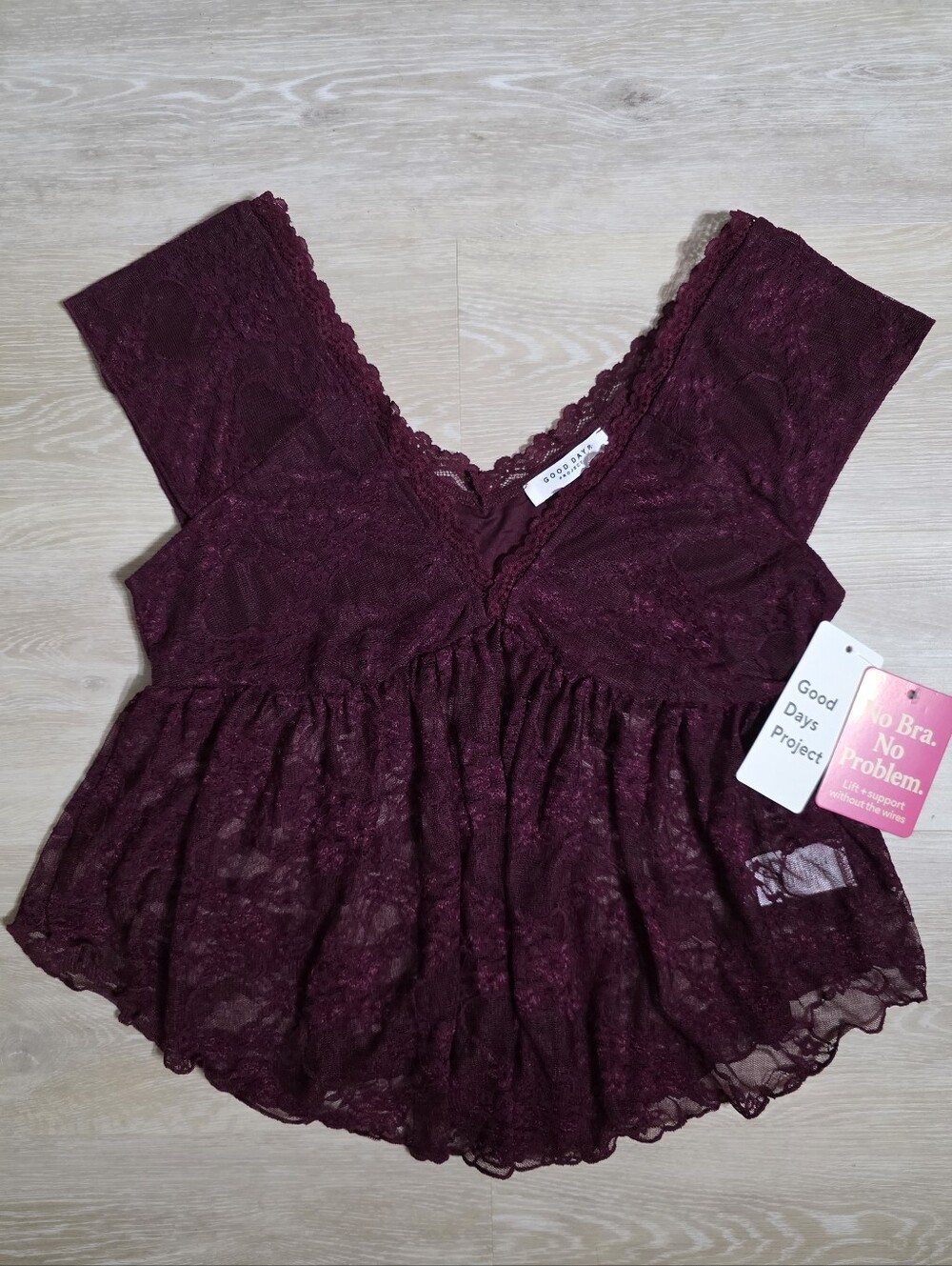 Good Days Project NWT Burgundy Lace Babydoll Top - Picture 2 of 5